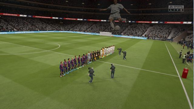  兰斯主场草皮问题频发，球员联名要求更换场地  